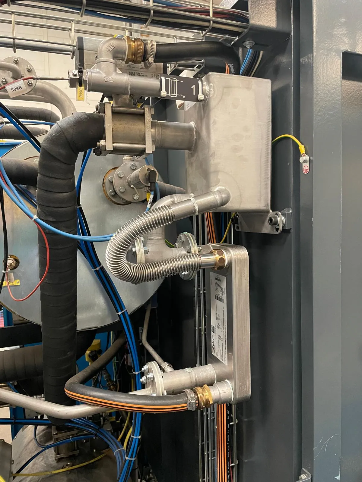 Cleaning solutions for engineering